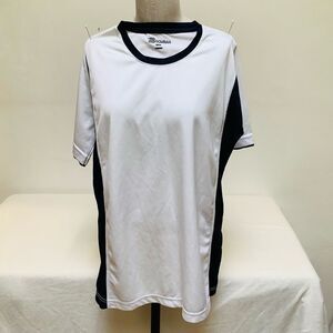 BOOMBAH CREW NECK SHIRT EUC YXL